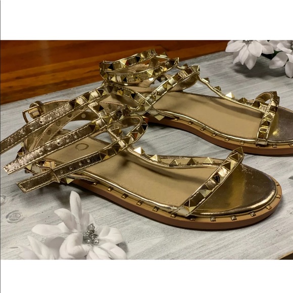 EGO Rose Gold Studded Gladiator Sandals size 5 - Picture 8 of 8